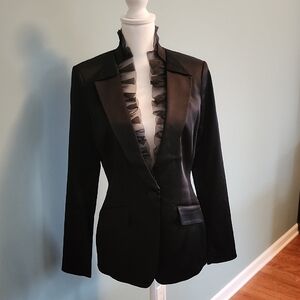VINTAGE/WH/BLACK MARKET Chic Black Women's Suite W/ Removable Ruffle Trim